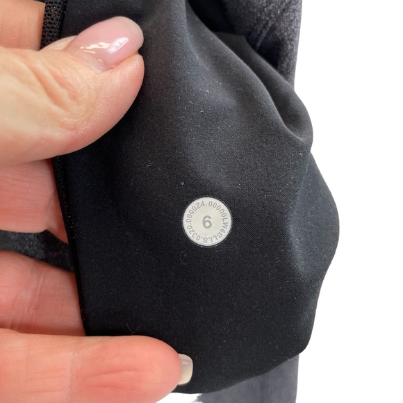 Lululemon Cropped Pants 6 Gray - Picture 14 of 16